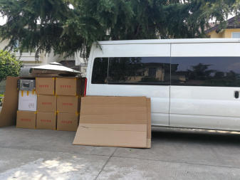 北京到美國家具海運國際搬家提供廂貨車服務(wù)